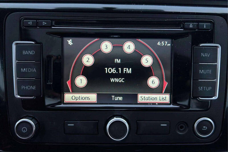 2013 Volkswagen Beetle