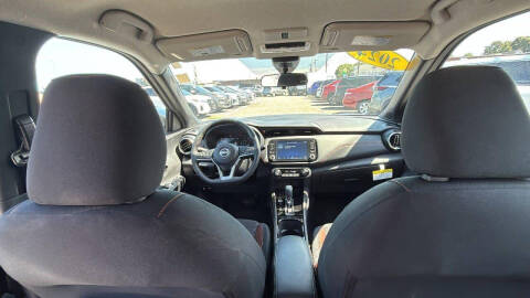 2024 Nissan Kicks SR