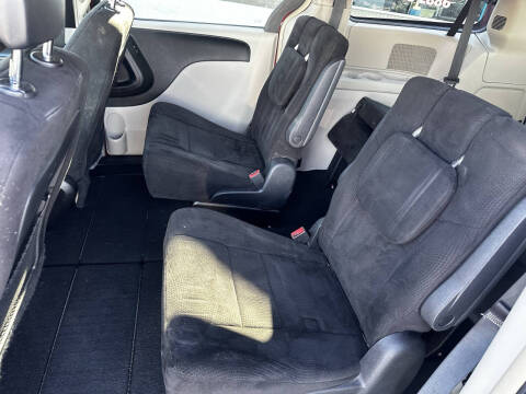 2011 Dodge Grand Caravan Crew