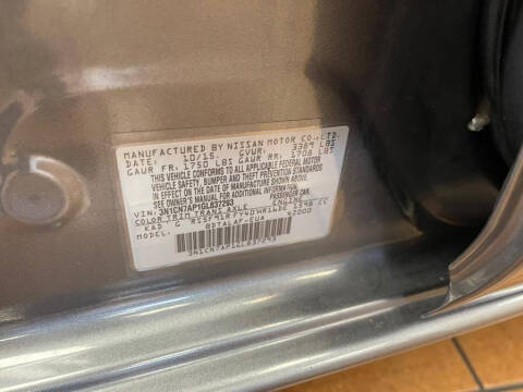 2016 Nissan Versa 1.6 S Plus