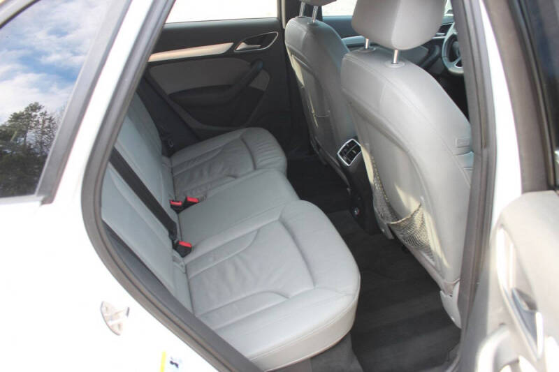 2016 Audi Q3 2.0T Premium Plus