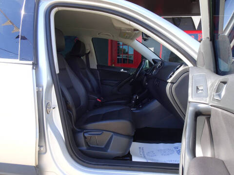 2016 Volkswagen Tiguan 2.0T S 4Motion