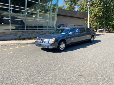 2011 Cadillac DTS Pro Coachbuilder Limo