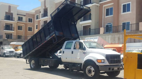 2001 Ford F-650 Super Duty