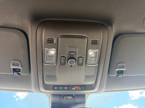 2025 GMC Yukon XL Elevation
