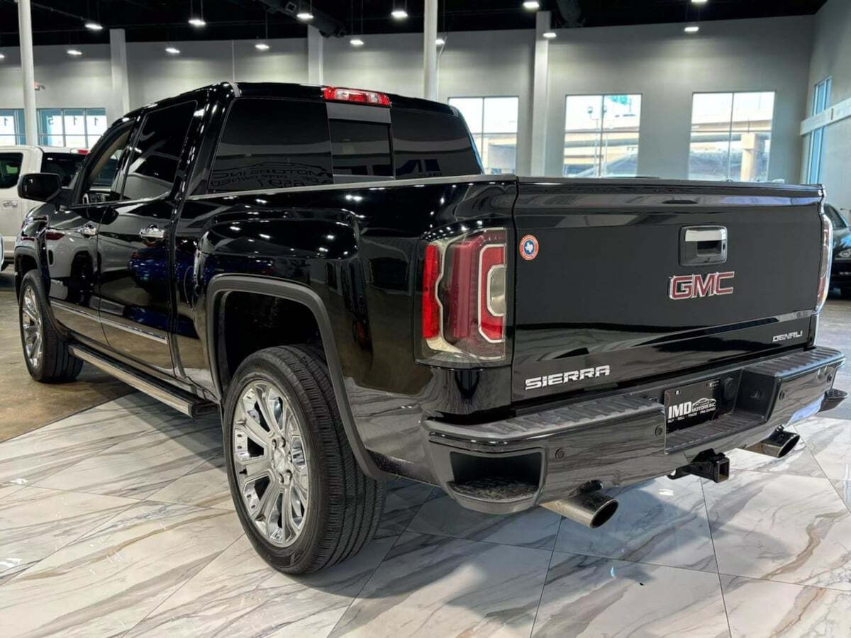 2018 GMC Sierra 1500 for sale at IMD MOTORS, INC in Dallas, TX