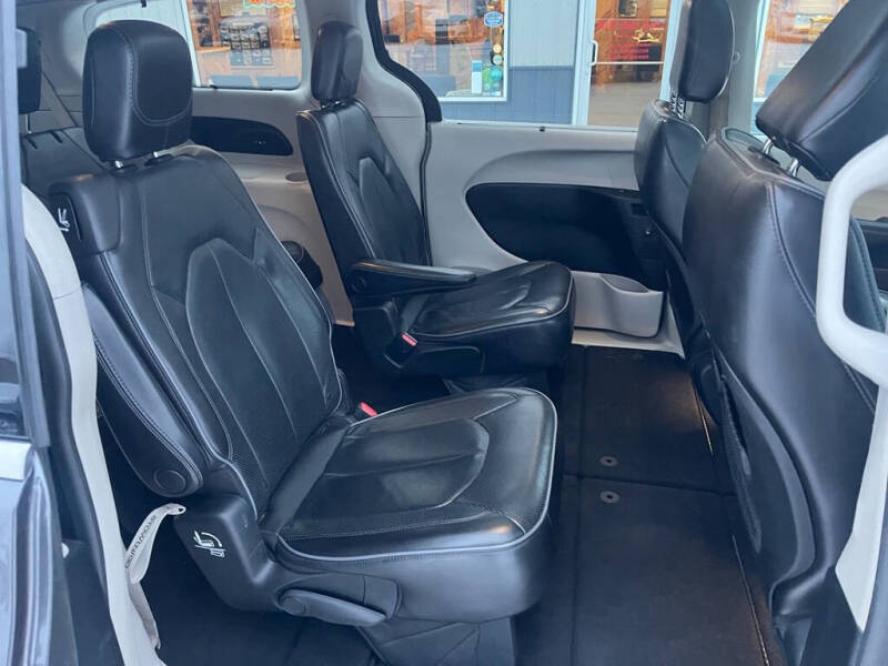 2020 Chrysler Pacifica Limited