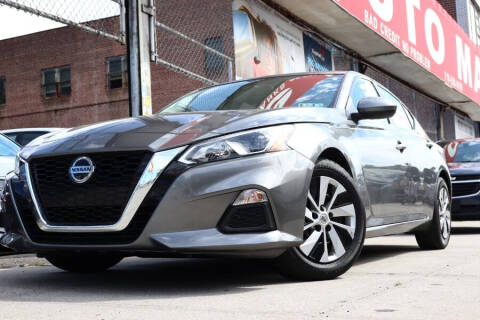 2020 Nissan Altima for sale at HILLSIDE AUTO MALL INC in Jamaica NY
