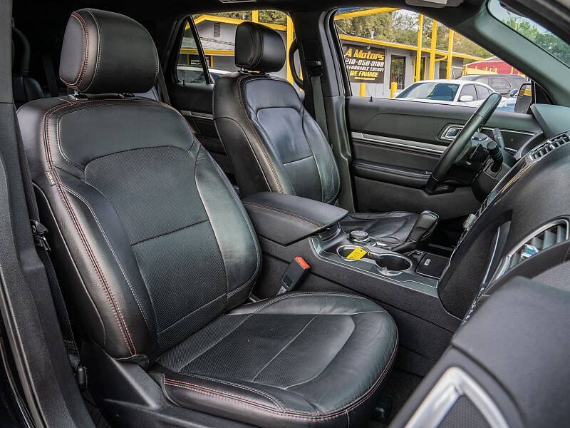 2017 Ford Explorer Sport