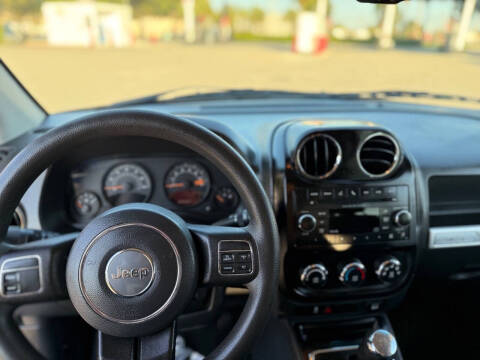 2016 Jeep Compass Sport