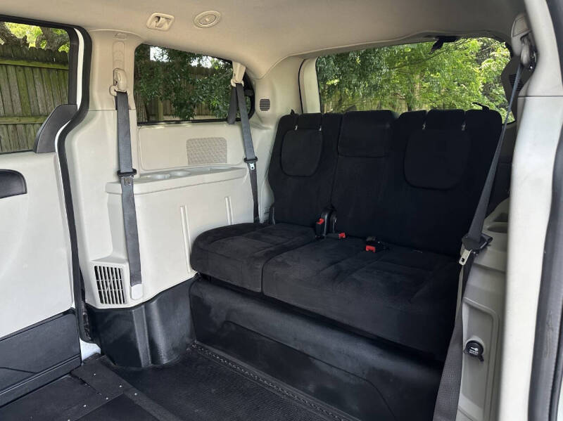 2015 Dodge Grand Caravan SXT Plus