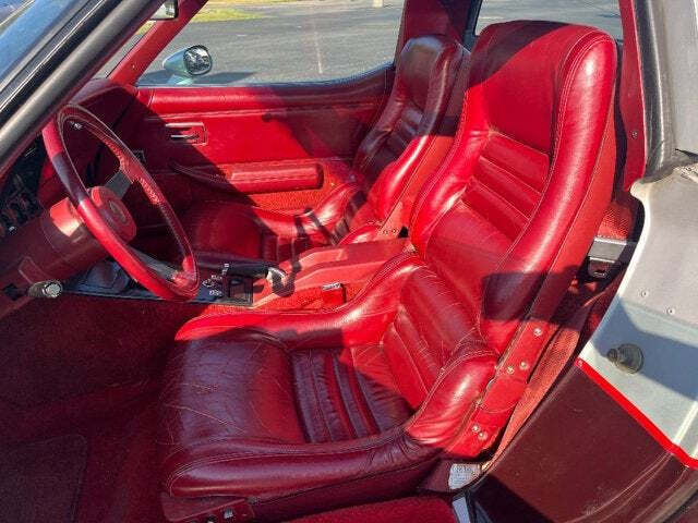 1982 Chevrolet Corvette 34