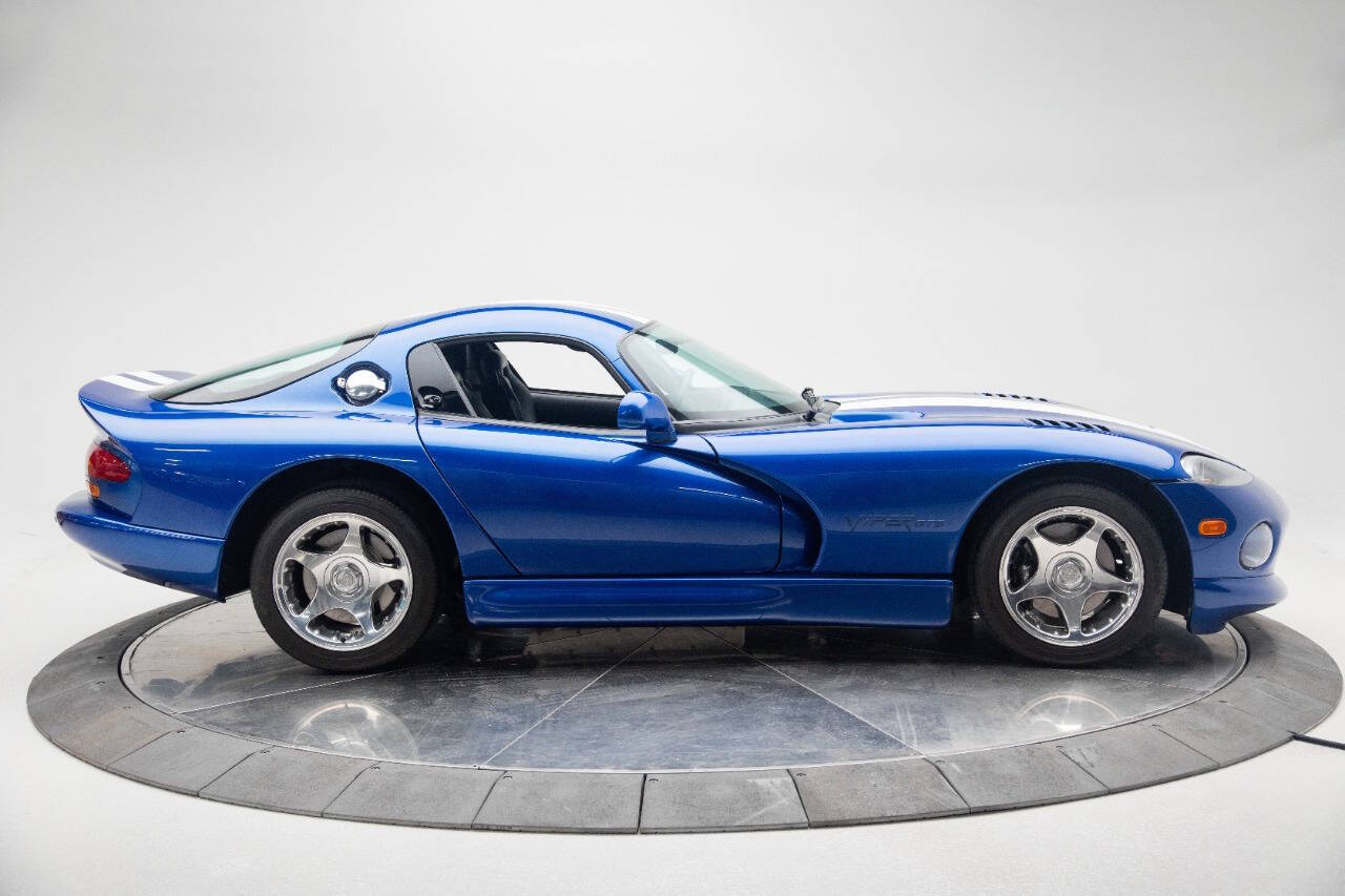 1997 Dodge Viper 2