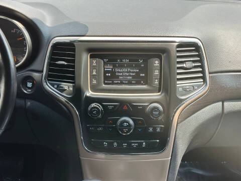 2017 Jeep Grand Cherokee Laredo