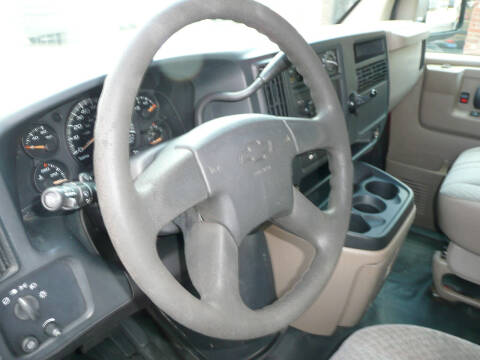 2004 Chevrolet Express 3500