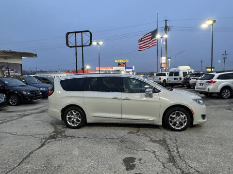 2020 Chrysler Pacifica Limited