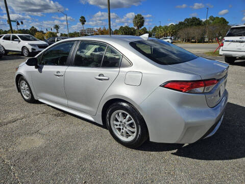 2022 Toyota Corolla Hybrid LE