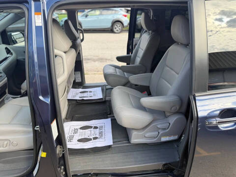 2019 Toyota Sienna XLE Premium 7-Passenger