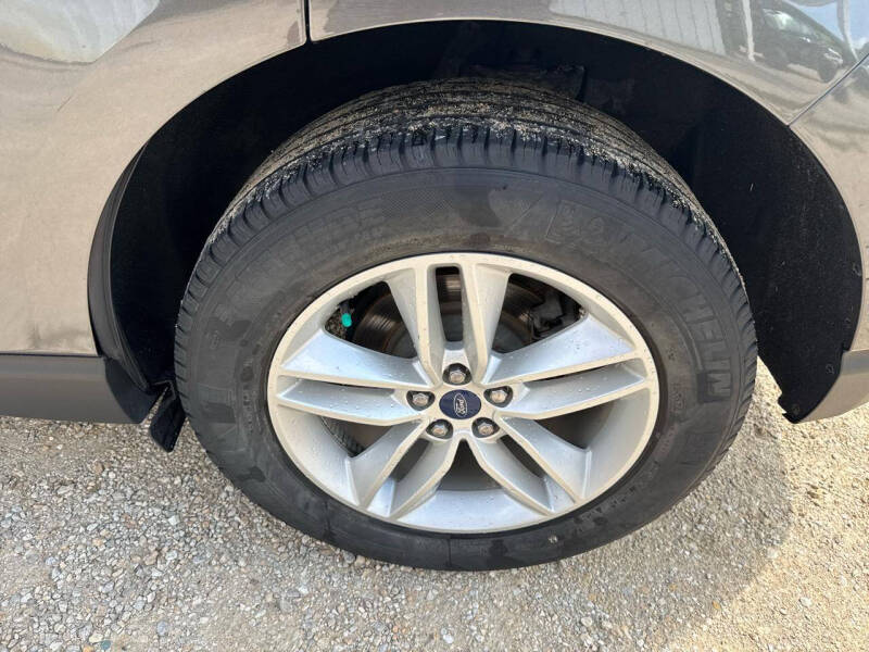 2017 Ford Edge SEL