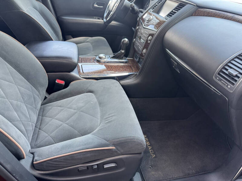 2017 Nissan Armada
