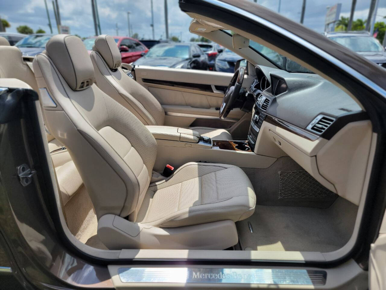 2014 Mercedes-Benz E-Class  - $19,900