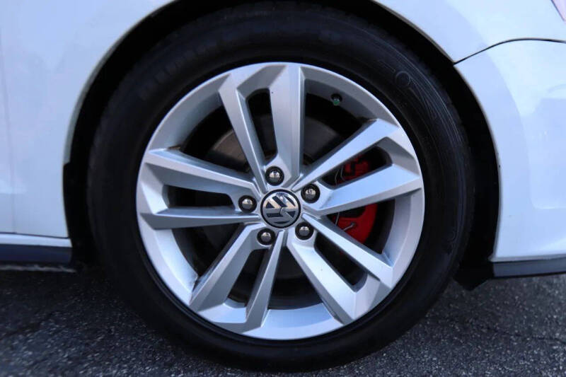 2017 Volkswagen Jetta 2.0T GLI