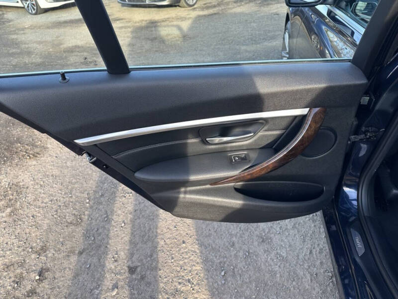 2016 BMW 3 Series 328i xDrive