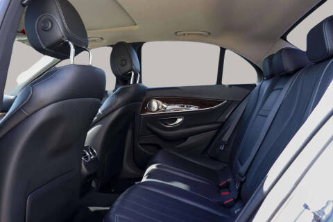 2018 Mercedes-Benz E-Class E 300