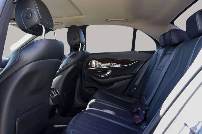 2018 Mercedes-Benz E-Class E 300