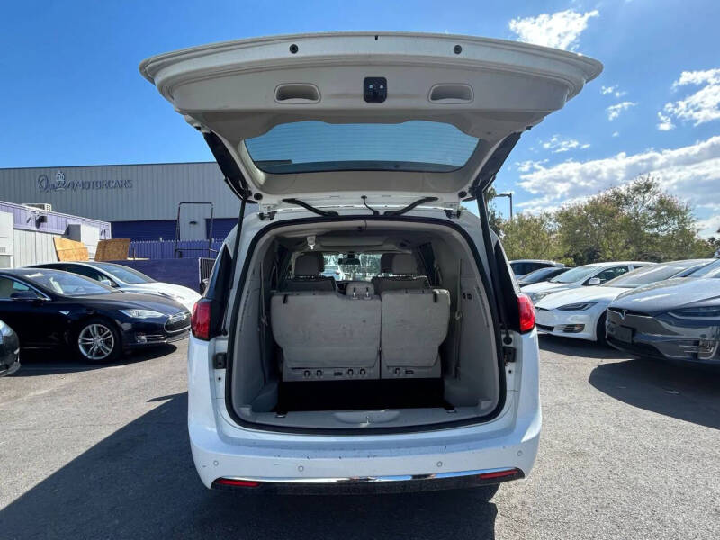 2019 Chrysler Pacifica