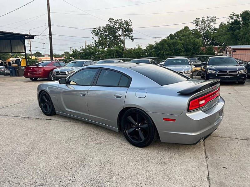 2013 Dodge Charger R/T Plus