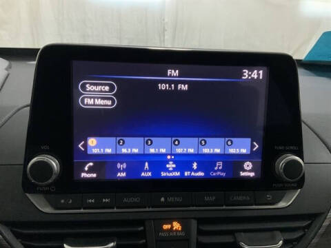 2022 Nissan Altima 2.5 SL