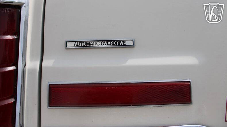 1982 Lincoln Mark VI