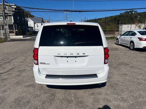 2019 Dodge Grand Caravan SE