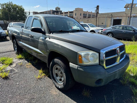 2006 Dodge Dakota for sale at Dennis Public Garage in Newark NJ