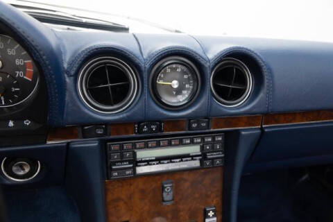 1986 Mercedes-Benz 560-Class 560 SL