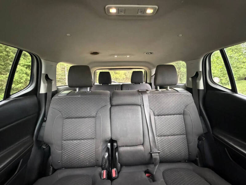 2017 GMC Acadia SLE-1