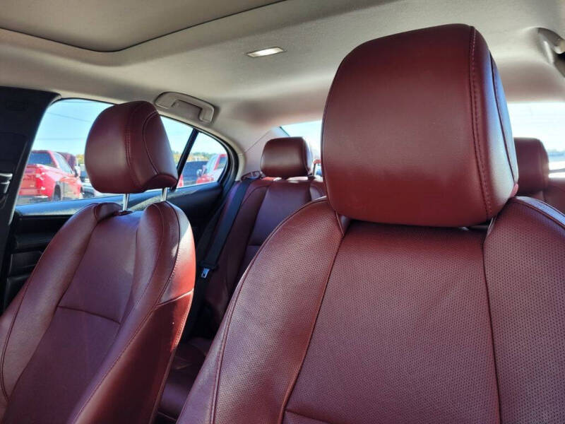 2023 Mazda Mazda3 Sedan 2.5 S Carbon Edition