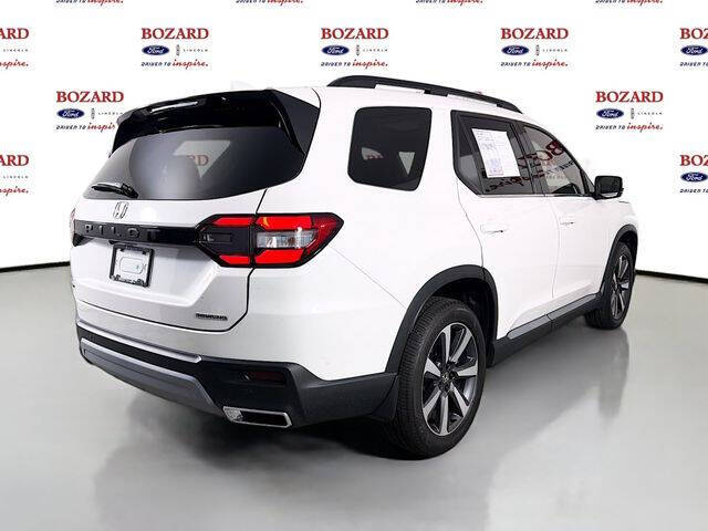2025 Honda Pilot Touring