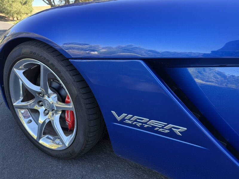 2006 Dodge Viper SRT-10