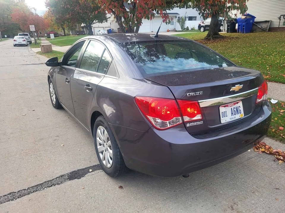 2011 Chevrolet Cruze for sale at Sara Auto Mall, LLC in Cleveland, OH