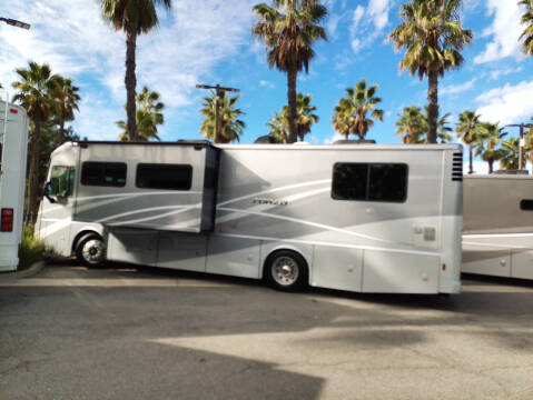 2016 Winnebago Forza