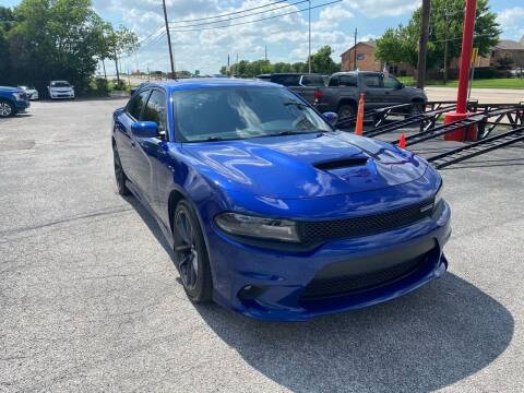 2018 Dodge Charger for sale at LLANOS AUTO SALES LLC in Dallas TX