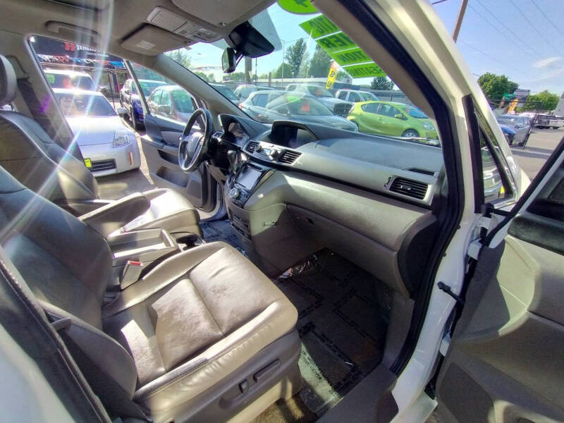 2014 Honda Odyssey Touring Elite