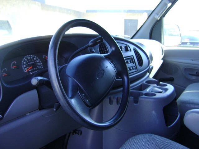 2001 Ford E-Series E-350 SD XL