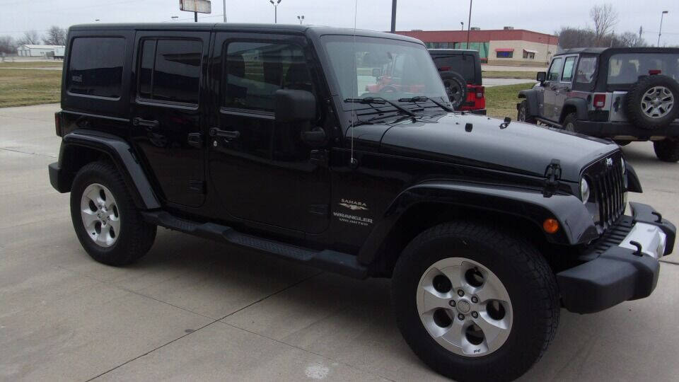 2015 Jeep Wrangler Unlimited for sale at Johnson Car Company LLC in Mount Pleasant, IA