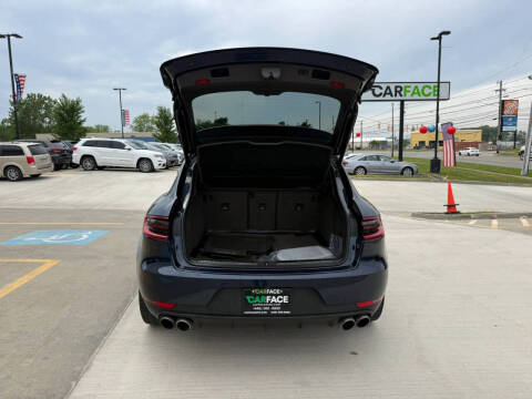 2016 Porsche Macan S