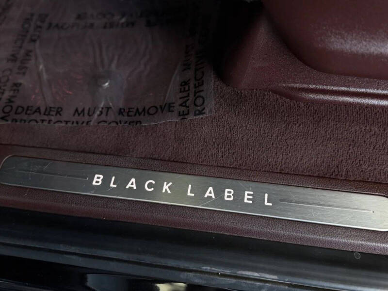 2020 Lincoln Navigator L Black Label