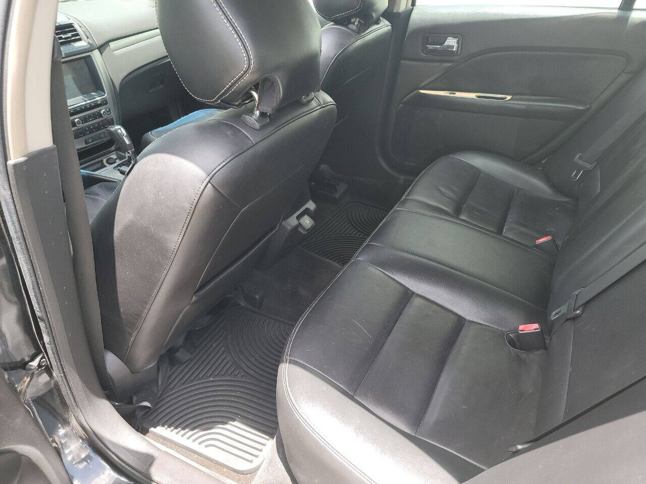 2012 Ford Fusion Hybrid  - $6,900