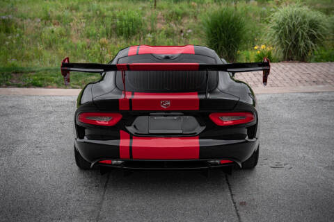 2017 Dodge Viper GTC